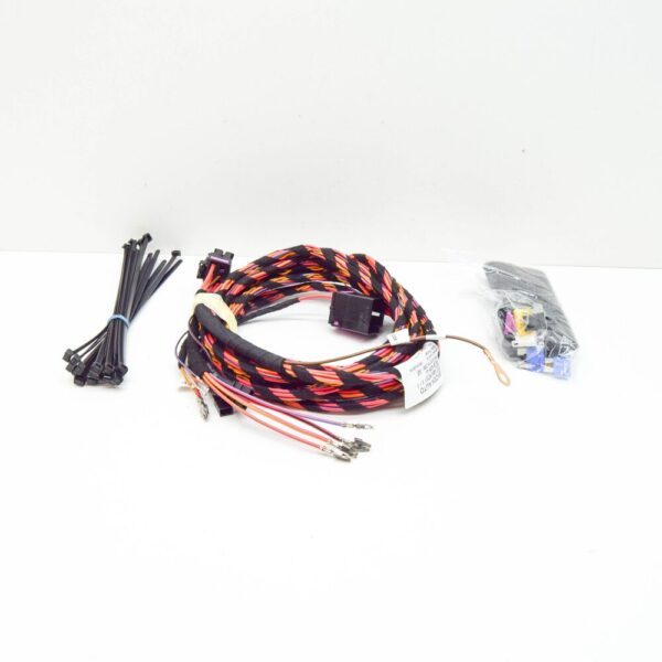 3V0055204C - SKODA SUPERB MK3 TOW HITCH WIRING HARNESS 3V0055204C NEW GENUINE