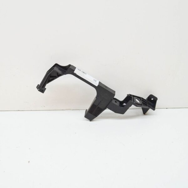 3V0805307 - NEW ŠKODA SUPERB MK3 3V LEFT JACK HOLDER BRACKET COPPING 3V0805307 GENUINE