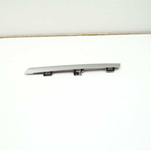 3V0807833A2ZZ - ŠKODA SUPERB MK3 molding for bumper front left 3V0807833A2ZZ part