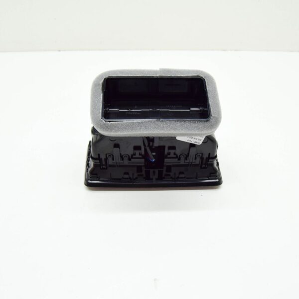 3V0819203AGTA - ŠKODA SUPERB MK3 Center Console Rear Air Vent 3V0819203AGTA NEW GENUINE