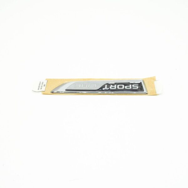 3V0853042AYG9 - ŠKODA SUPERB MK3 front fender right inscription badge 3V0853042AYG9 new