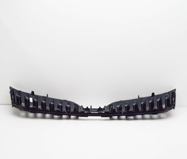 3V0853653ZD4 - ŠKODA SUPERB MK3 Radiator Grid 3V0853653ZD4 NEW GENUINE