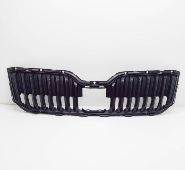 3V0853653ZD4 - ŠKODA SUPERB MK3 Radiator Grid 3V0853653ZD4 NEW GENUINE