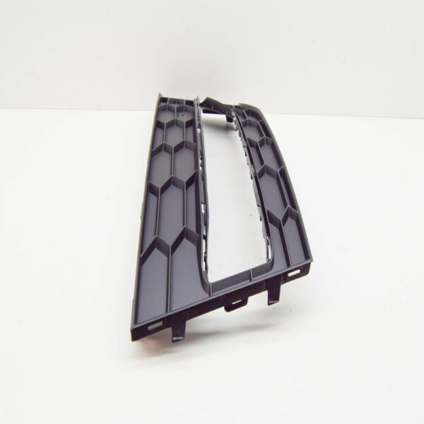 3V0853665B9B9 - ŠKODA SUPERB MK3 Front Left Bumper Grid Trim 3V0853665B9B9 NEW GENUINE