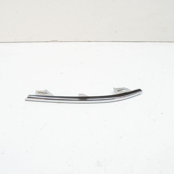 3V0853768A2ZZ - ŠKODA SUPERB MK3 3V radiator grille strip front right 3V0853768A2ZZ