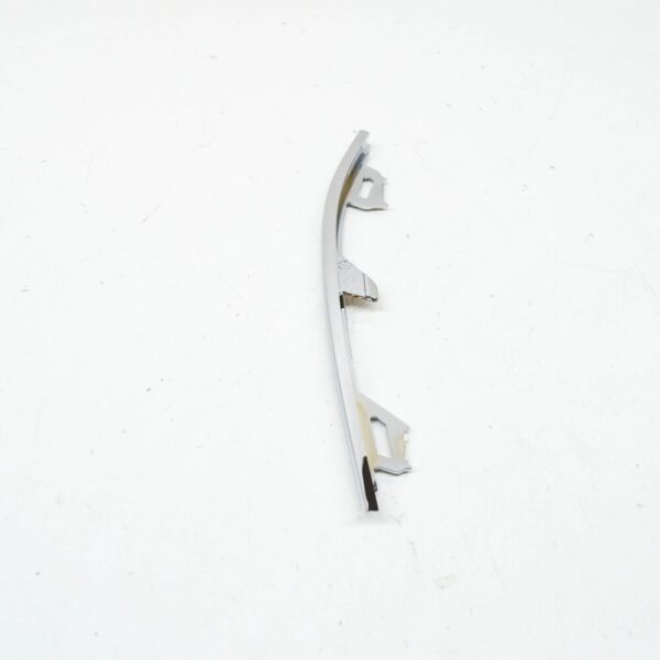3V0853768A2ZZ - ŠKODA SUPERB MK3 3V radiator grille strip front right 3V0853768A2ZZ