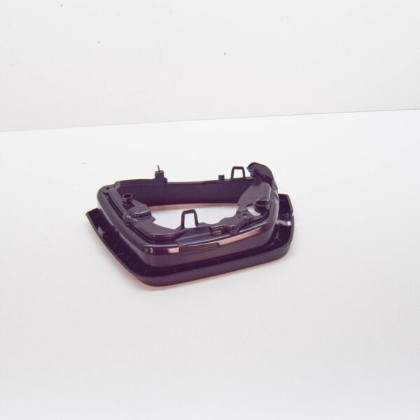 3V0857531A - SKODA SUPERB MK3 FRONT LEFT EXTERIOR MIRROR BEZEL 3V0857531A NEW GENUINE