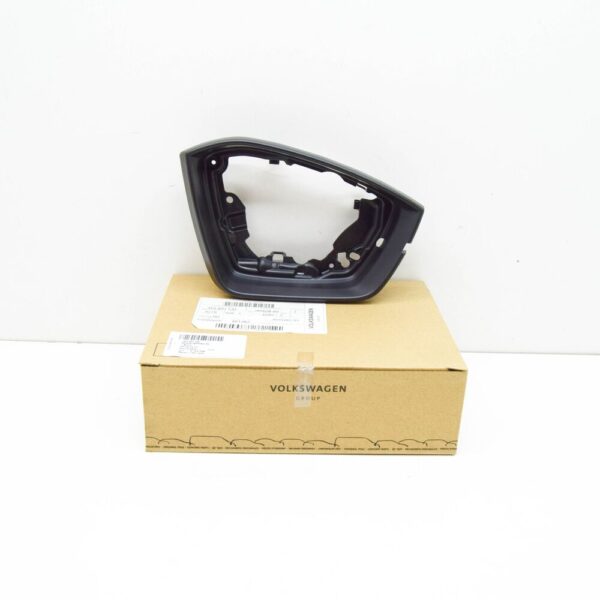 3V0857532 - ŠKODA SUPERB MK3 Front Right Outdoor Mirror Bezel 3V0857532 NEW GENUINE