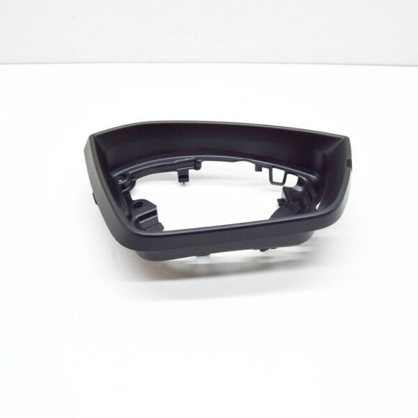 3V0857532 - ŠKODA SUPERB MK3 Front Right Outdoor Mirror Bezel 3V0857532 NEW GENUINE