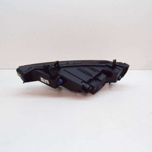 3V0941699B - SKODA SUPERB MK3 FRONT LEFT LED FOG LIGHT 3V0941699B NEW GENUINE