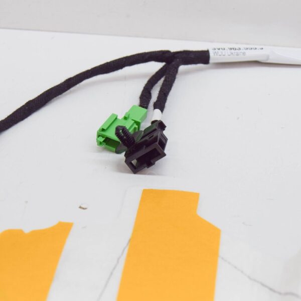 3V0963555J - SKODA SUPERB MK3 Front Seat Heater Element 3V0963555J NEW