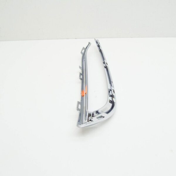3V58078332ZZ - ŠKODA SUPERB MK3 molding for rear left bumper 3V58078332ZZ part