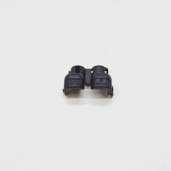 4F0971921A - SKODA SUPERB MK3 POWER STEERING WIRING PROTECTIVE CAP 4F0971921A NEW GENUINE