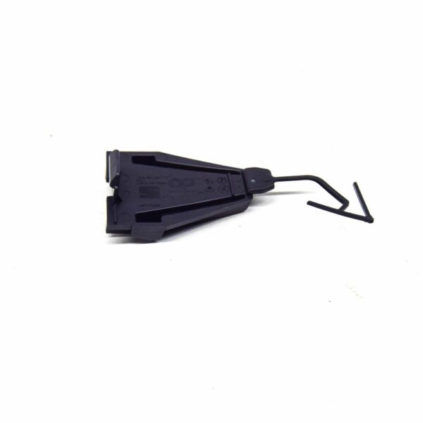 575807241 - NEW SEAT ATECA KH7 FRONT APRON DRAW EYE CAP COVER 5758072419B9 ORIGINAL