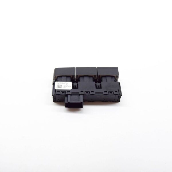 575927137GWHS - Seat Ateca KH7 PDC Sensors Camera A Off Switch Panel 575927137GWHS NEW