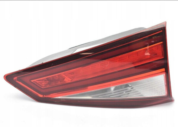 575945308E - New SEAT ATECA KH7 LED Tail Light for Tailgate Rear Right 575945308E RHD