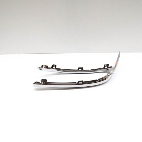 57A807834 - SKODA KAROQ NU Rear Right Bumper Trim Insert 57A8078342ZZ NEW GENUINE