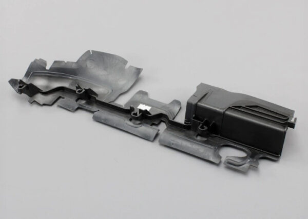 5E0121284C - Skoda Karoq Nu, coolant coolant, air routing right, 5E0121284C, original part