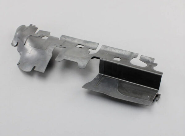 5E0121284C - Skoda Karoq Nu, coolant coolant, air routing right, 5E0121284C, original part