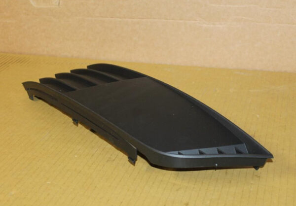 5E08073679B9 - NEW ŠKODA OCTAVIA 5E MK3 FRONT LEFT BUMPER 5E08073679B9 ORIGINAL