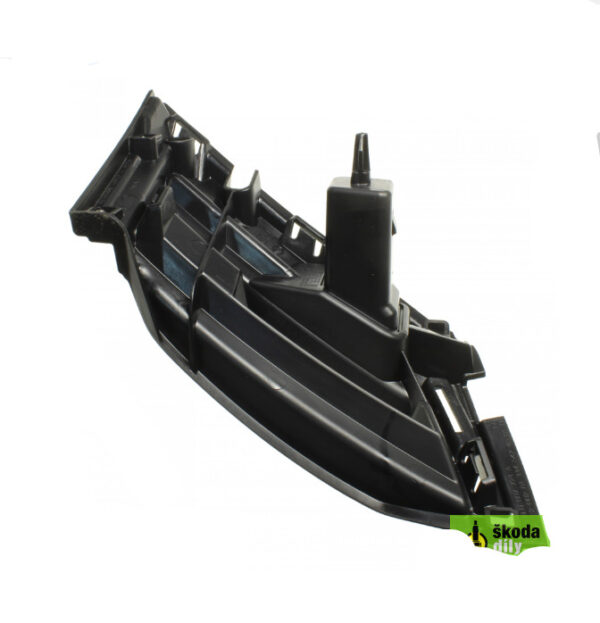 5E0807724A - NEW ŠKODA OCTAVIA 5E MK3 FRONT RIGHT BUMPER - CONNECTOR ELEMENT 5E0807724A
