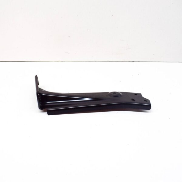 5E0821142A - New SKODA OCTAVIA MK3 5E FRONT RIGHT WING BRACKET 5E0821142A GENUINE