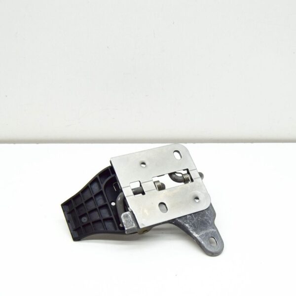 5E0823186E - SKODA OCTAVIA 5E MK3 UPPER BONNET LOCK 5E0823186E NEW GENUINE