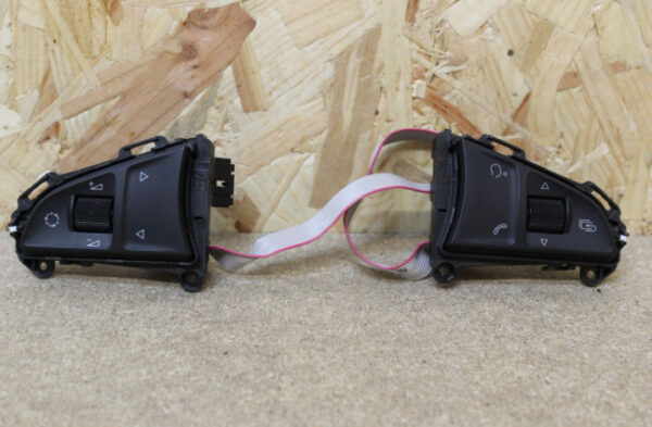 5E0919719LWHS - ŠKODA YETI 5L Steering Wheel Multifunction Switch 5E0919719LWHS NEW REAL
