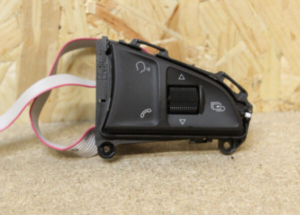 5E0919719LWHS - ŠKODA YETI 5L Steering Wheel Multifunction Switch 5E0919719LWHS NEW REAL