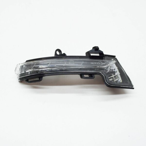 5E0949101 - SKODA OCTAVIA MK3 5E Front Left Door Mirror Turn Indicator 5E0949101 NEW GENUINE