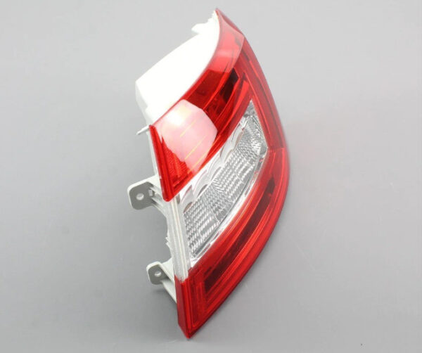 5E5945112A - NEW SKODA OCTAVIA MK3 5E REAR RIGHT TAILLIGHT LAMP RHD 5E5945112A ORIGINAL