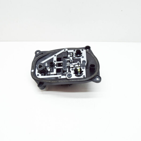 5E5945257A - SKODA OCTAVIA 5E MK3 REAR LEFT REAR LIGHT LAMP HOLDER 5E5945257A NEW