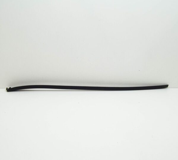 5F0854320E9B9 - SEAT LION 5F Right Windscreen Trim Strip 5F0854320E9B9 NEW GENUINE