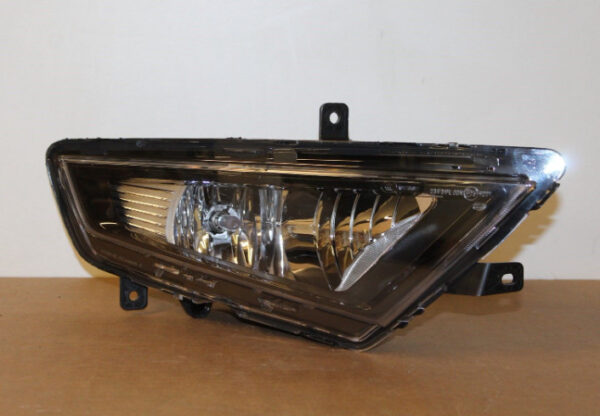 5F0941700A - SEAT Leon 5F front right fog lights 5F0941700A, original part