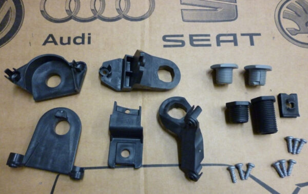5F0998225 - NEW SEAT LEON 5F LEFT HEADLIGHTS HOLDER REPAIR KIT 5F0998225 ORIGINAL