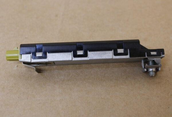 5F4035225 - NEW SEAT LEON 5F LEFT ANTENNA AMPLIFIER 5F4035225 ORIGINAL