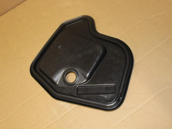 5F4837916C - NEW LEON 5F SEAT FRONT RIGHT DOOR INNER BOARD COVER 5F4837916C ORIGINAL