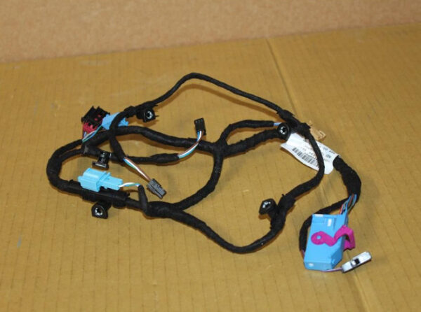 5F4971035N - NEW LEON 5F SEAT FRONT RIGHT DOOR TRIM HARNESS RHD 5F4971035N ORIGINAL