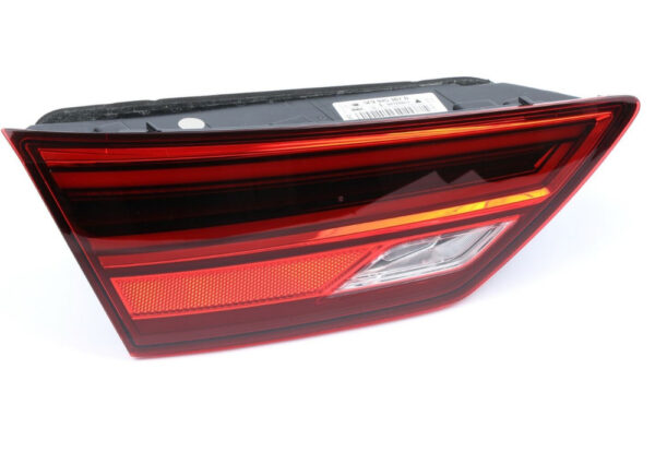 5F9945307H - NEW LEON 5F SEAT REAR LEFT TAILGATE LED TAILLIGHT 5F9945307H LHD