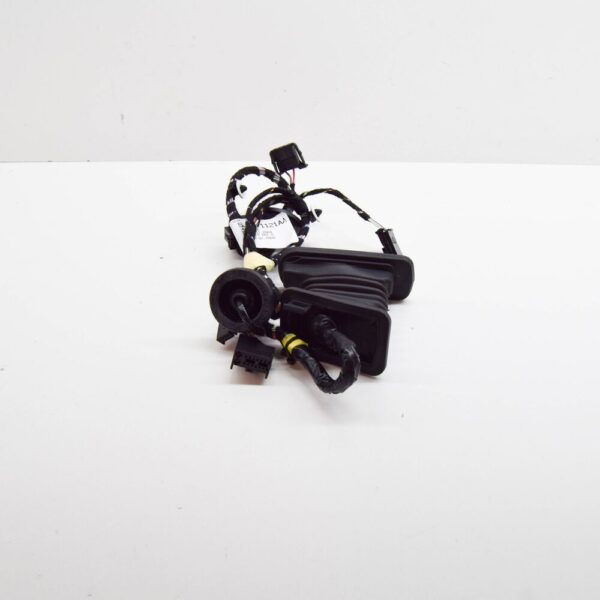 5J0971121AA - SKODA FABIA MK2 FRONT RIGHT DOOR WIRING LHD 5J0971121AA NEW GENUINE