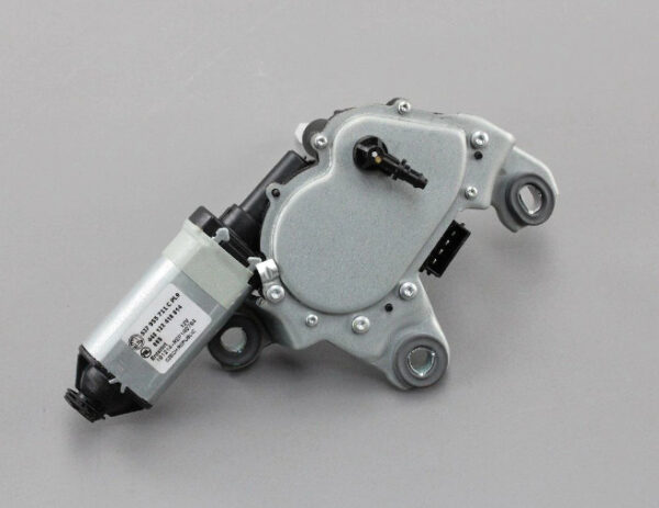 5J7955711C - NEW ŠKODA FABIA MK2 54 TAILGATE WINDOW WIPER ENGINE 5J7955711C ORIGINAL