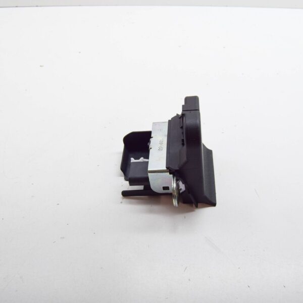 5L6827505E - SKODA YETI 5L Tailgate Boot Lock 5L6827505E NEW GENUINE
