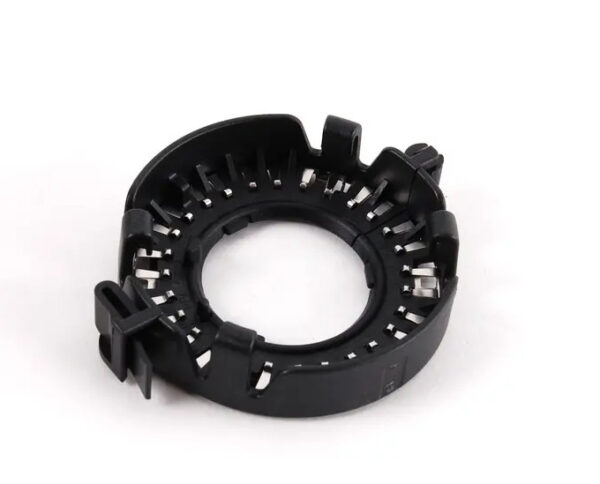 5M0941645 - NEW SKODA SUPERB MK2 3T GAS DISCHARGE BULB RETAINING RING 5M0941645 ORIGINAL
