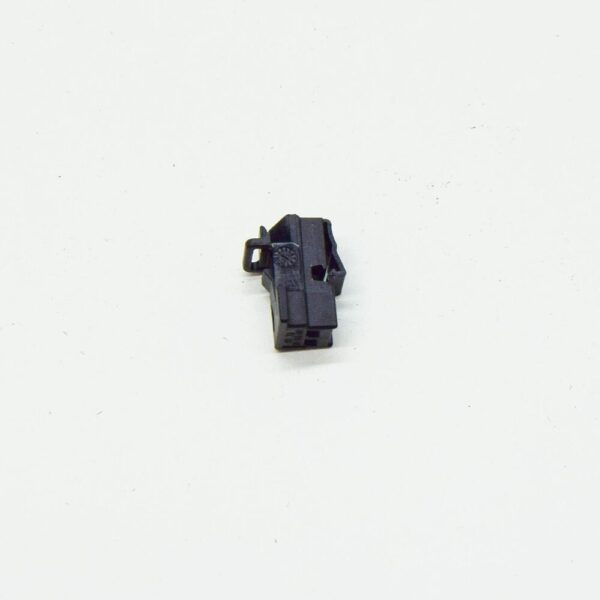 5Q0973115 - New SKODA SUPERB MK3 regulated A/C Wiring Flat Contact Housing 5Q0973115