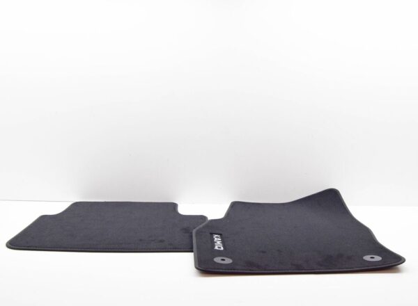 658061404A - ŠKODA KAMIQ Floor Mat Set RHD 658061404A NEW GENUINE