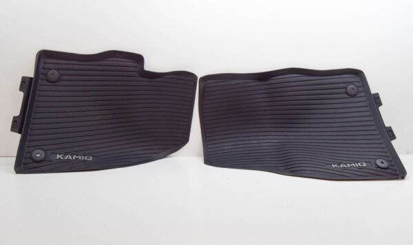 658061502A - SKODA KAMIQ Front Floor Mat Set RHD 658061502A NEW GENUINE