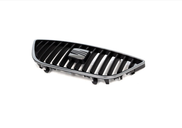 6J08536519B9 - NEW SEAT IBIZA ST 6J FRONT BUMPER COOLER GRILLE 6J08536519B9 ORIGINAL