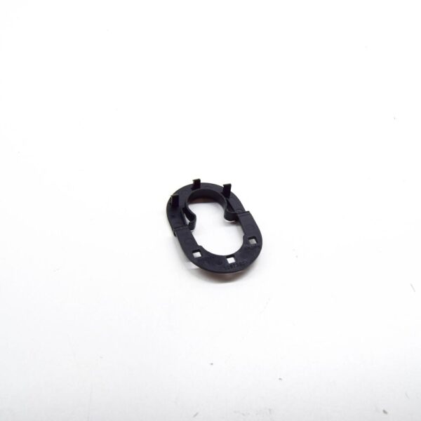 6J0867575B - SEAT IBIZA ST 6J Trunk Parcel Shelf Hinge Bracket 6J0867575B NEW GENUINE