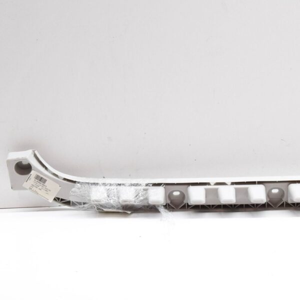 6J8807863 - Seat Ibiza IV 6J Mounting Strip for Rear Bumper Centre 6J8807863