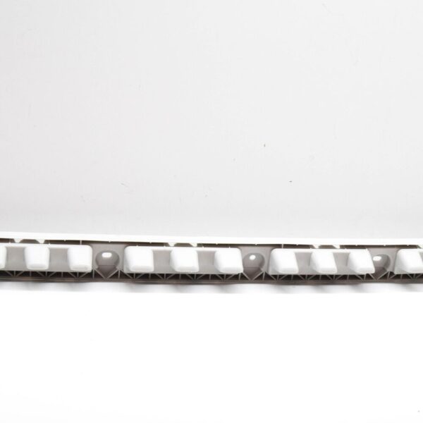 6J8807863 - Seat Ibiza IV 6J Mounting Strip for Rear Bumper Centre 6J8807863